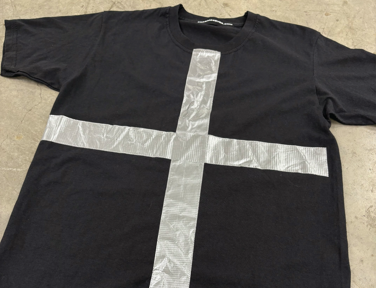 SILVER DUCT TAPE CROSS T-SHIRT