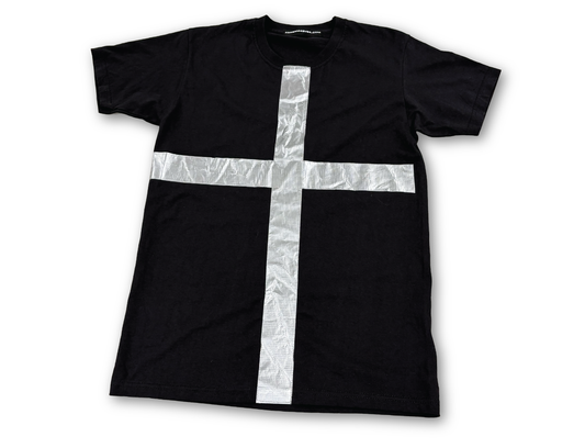 SILVER DUCT TAPE CROSS T-SHIRT